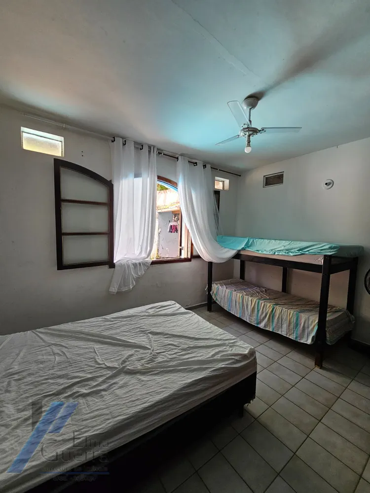 Casa, 5 quartos, 243 m² - Foto 2