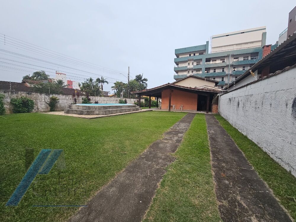 Casa, 3 quartos, 204 m² - Foto 2