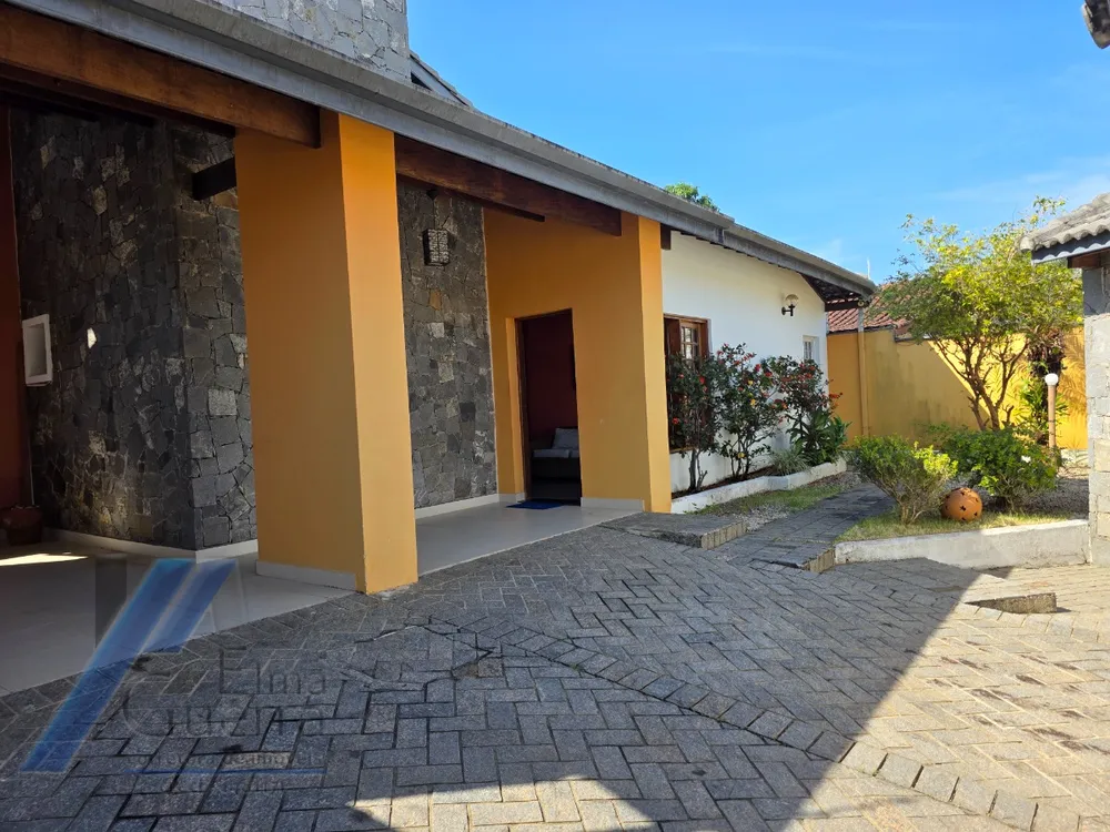 Casa, 3 quartos, 298 m² - Foto 2