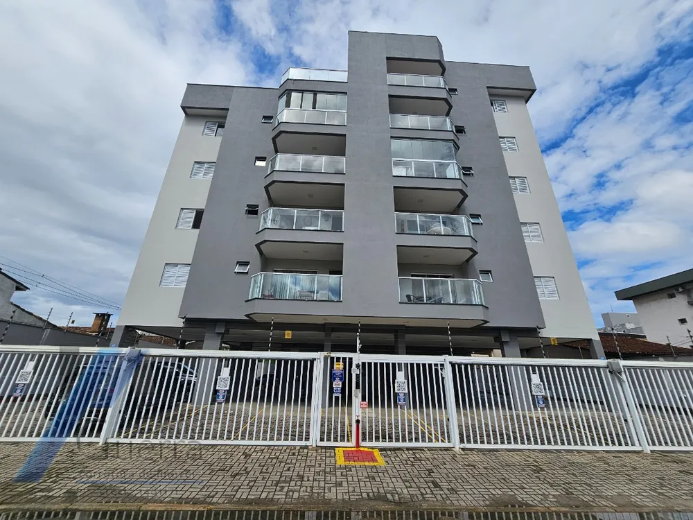 Apartamento, 3 quartos, 140 m² - Foto 2