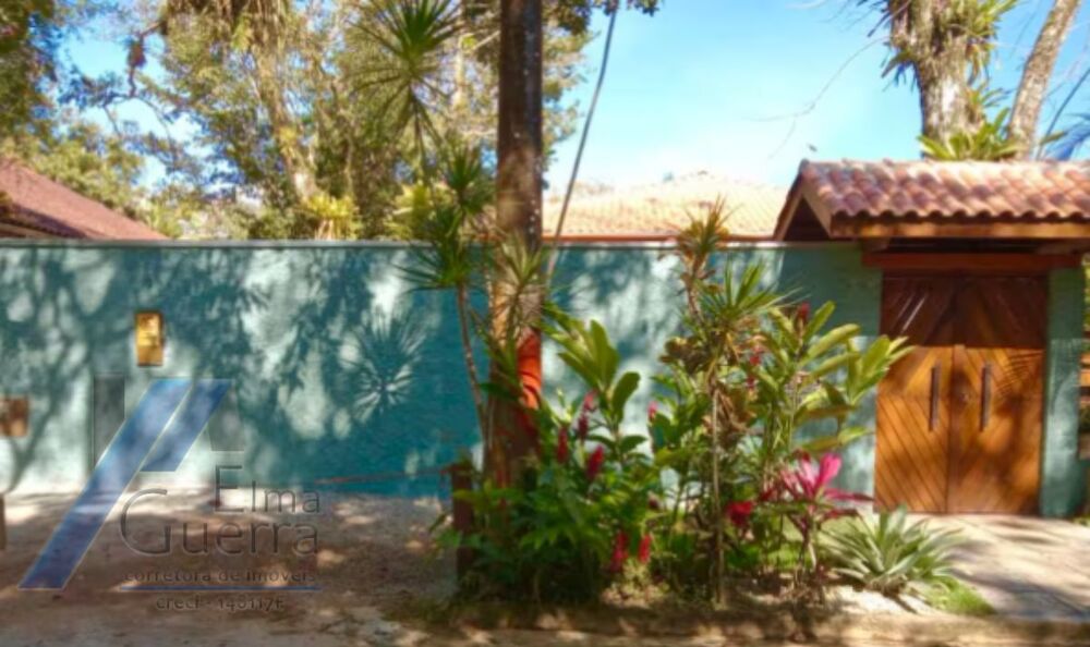 Casa, 3 quartos, 218 m² - Foto 1