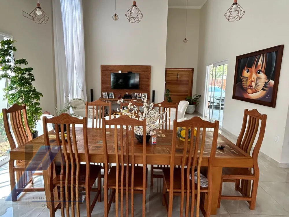 Casa, 4 quartos, 302 m² - Foto 3