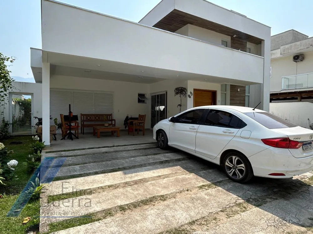 Casa, 4 quartos, 302 m² - Foto 1