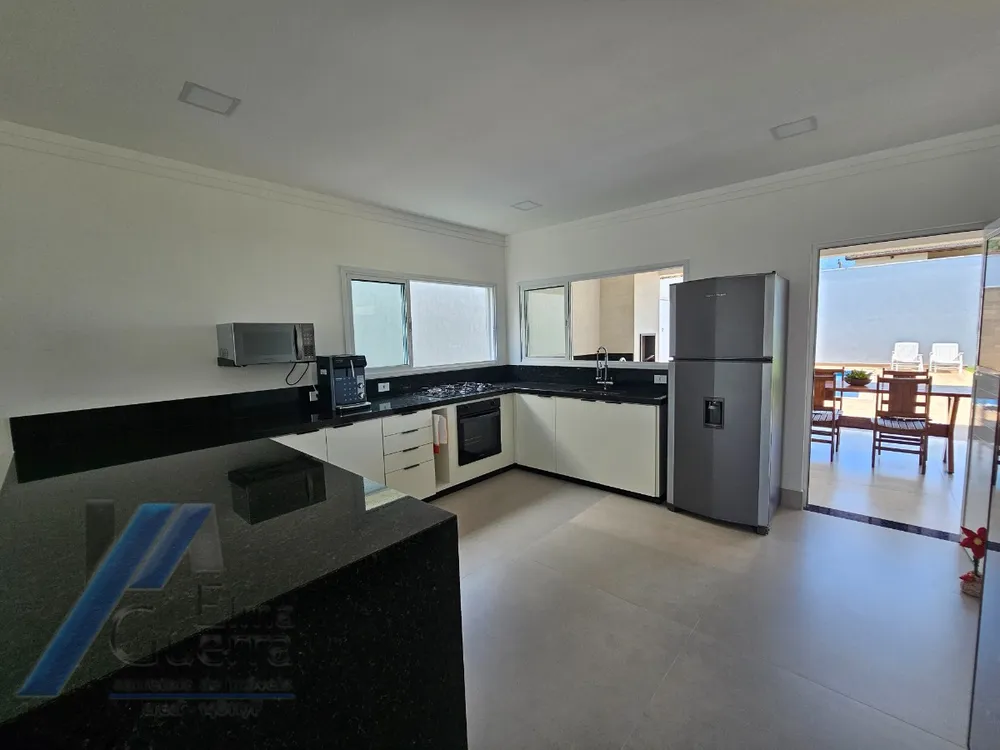 Casa, 4 quartos, 236 m² - Foto 4