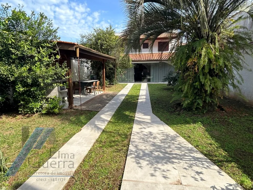 Casa, 3 quartos, 180 m² - Foto 1