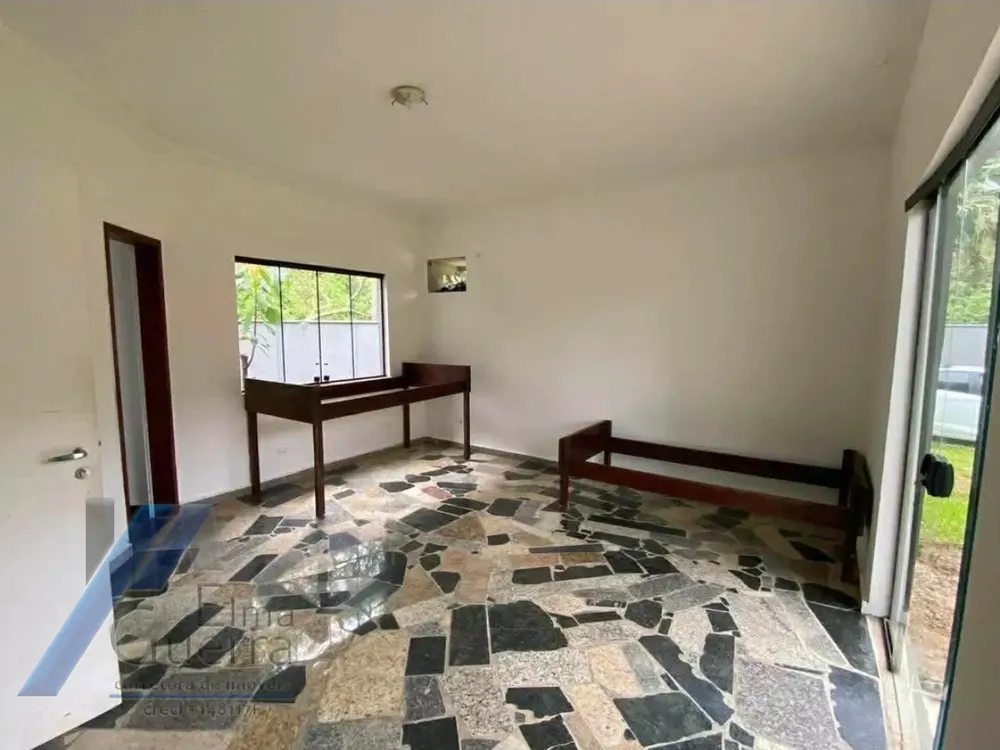 Casa, 4 quartos, 220 m² - Foto 9