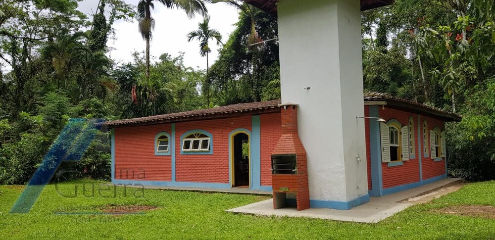 Sítio à venda com 2 quartos, 300m² - Foto 2