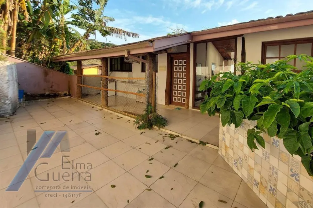 Casa, 3 quartos, 267 m² - Foto 1