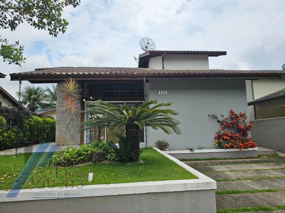 Casa, 3 quartos, 200 m² - Foto 2