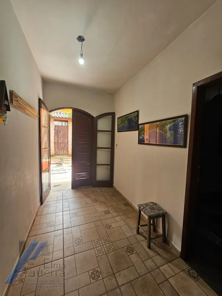 Casa, 6 quartos, 200 m² - Foto 9