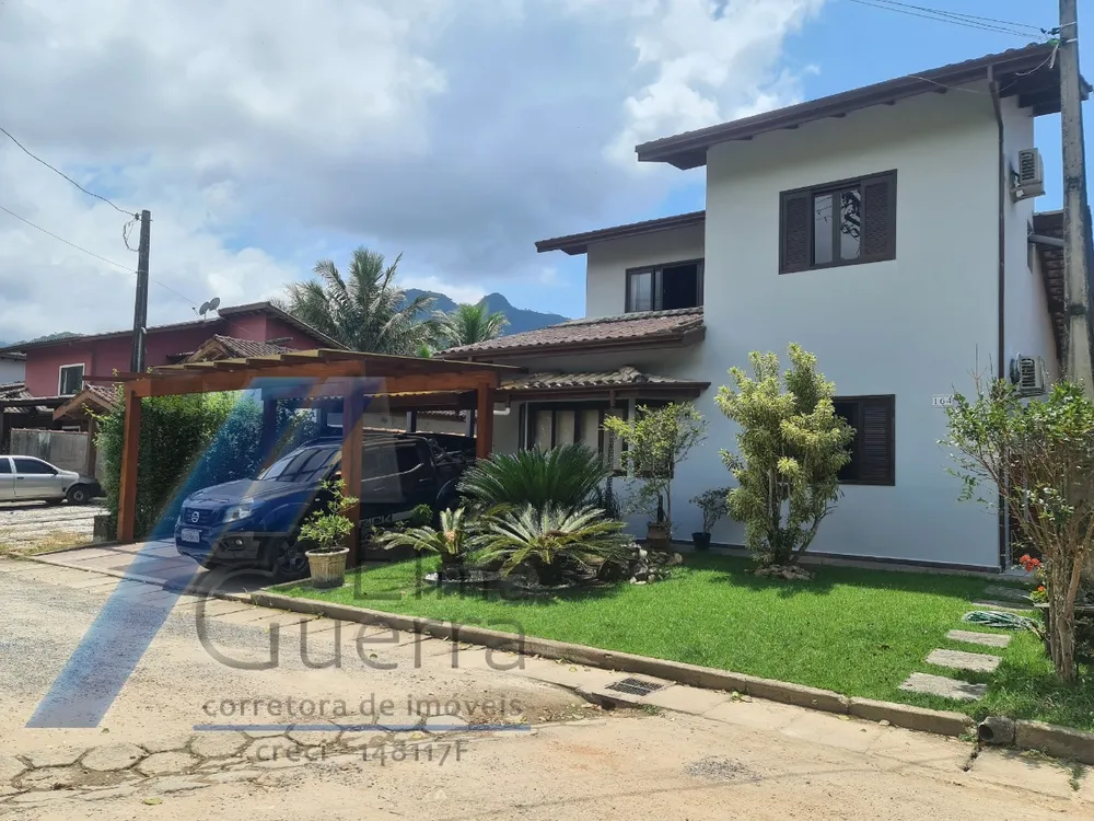 Casa, 3 quartos, 209 m² - Foto 1