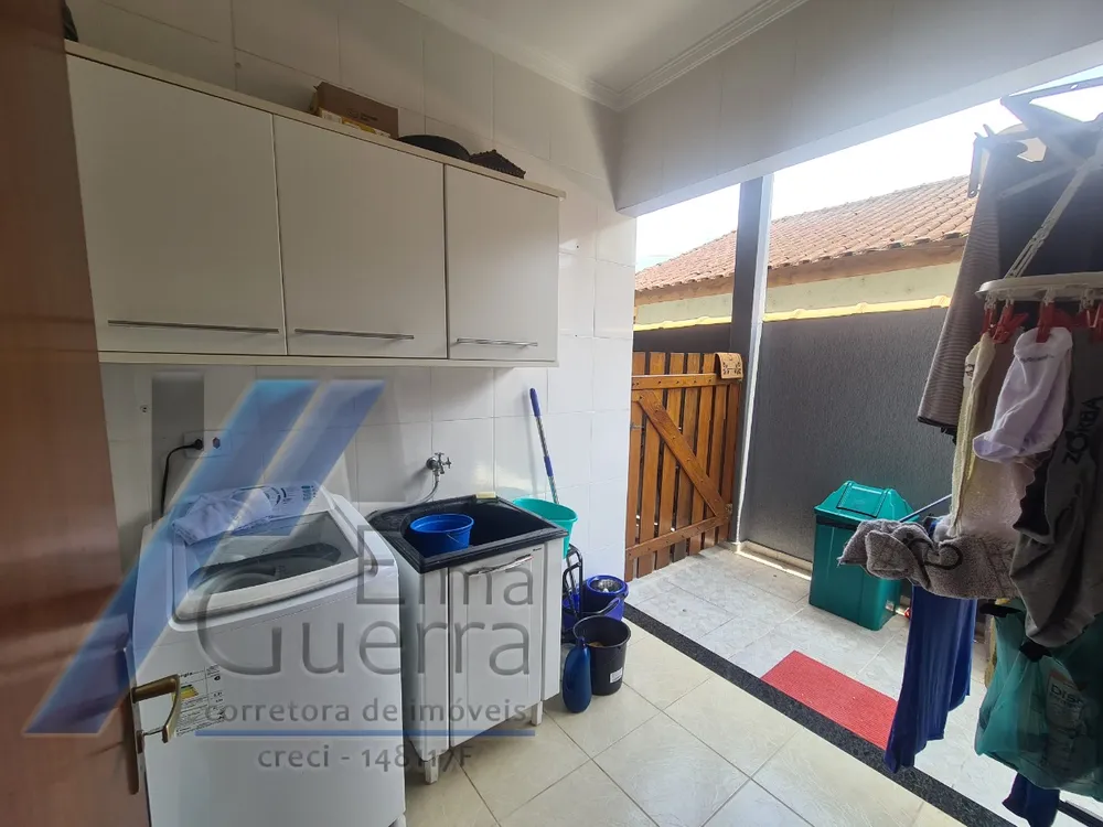 Casa, 3 quartos, 209 m² - Foto 3