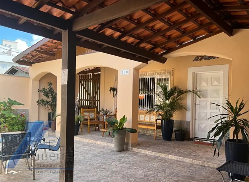 Casa, 4 quartos, 166 m² - Foto 1