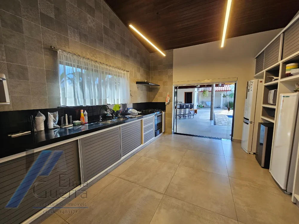 Casa, 4 quartos, 200 m² - Foto 9