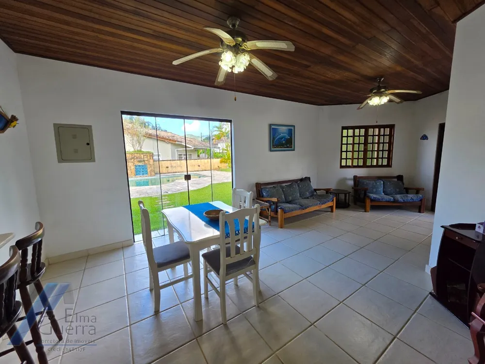 Casa, 3 quartos, 244 m² - Foto 4