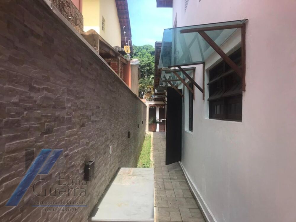 Casa à venda com 4 quartos, 263m² - Foto 6
