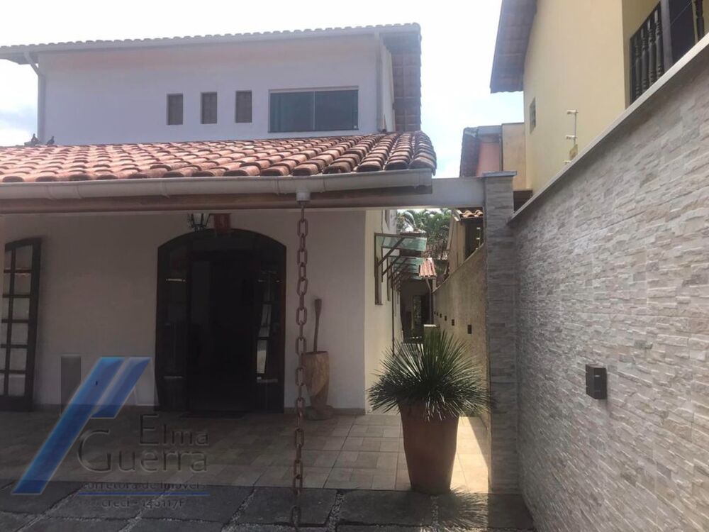 Casa à venda com 4 quartos, 263m² - Foto 4