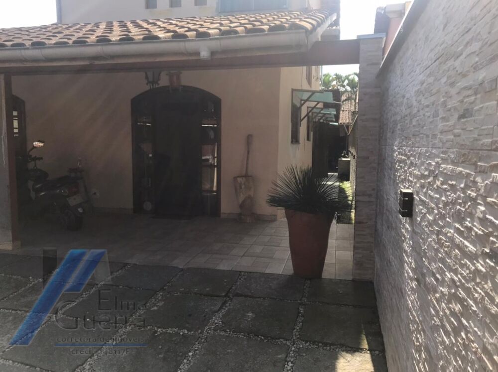 Casa à venda com 4 quartos, 263m² - Foto 7