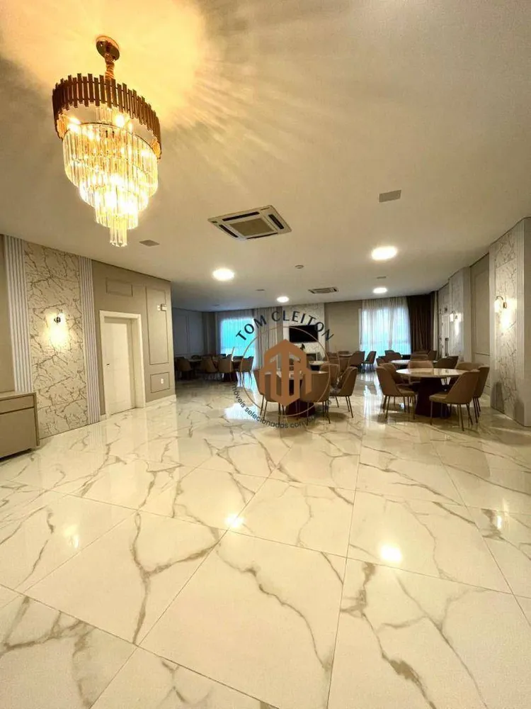 Apartamento, 3 quartos, 165 m² - Foto 1