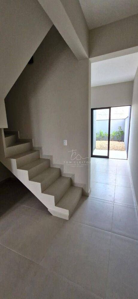 Sobrado à venda com 2 quartos, 86m² - Foto 3