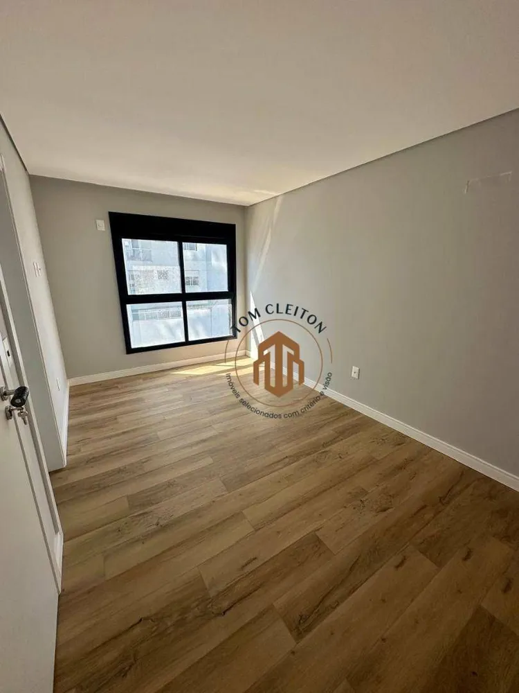 Apartamento, 3 quartos, 140 m² - Foto 9