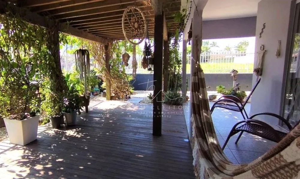 Casa, 3 quartos, 203 m² - Foto 8