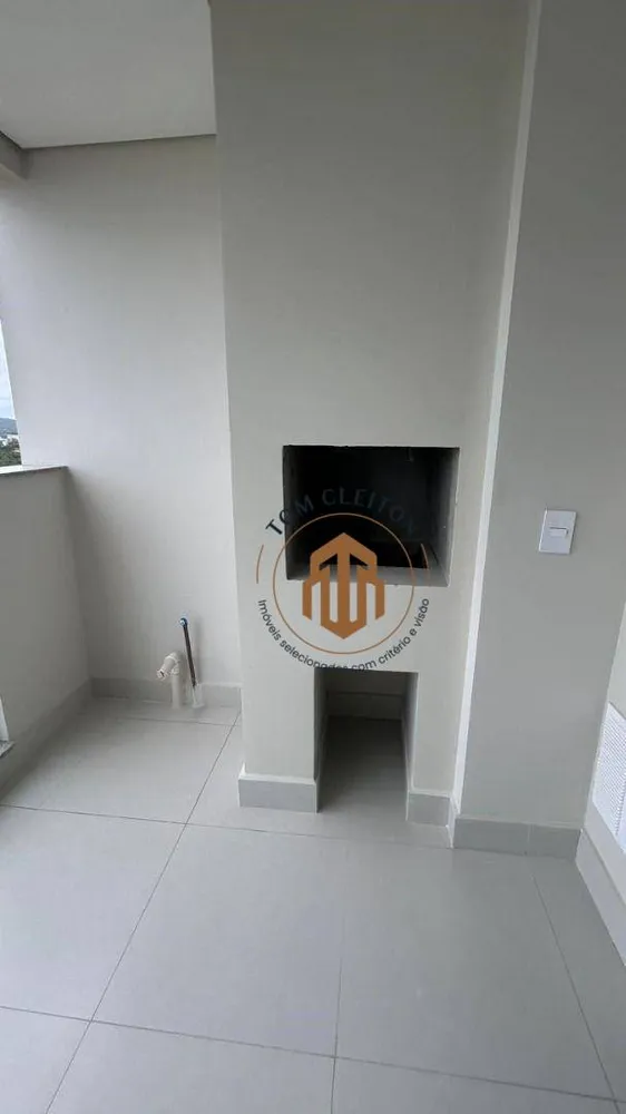 Apartamento, 3 quartos, 106 m² - Foto 2