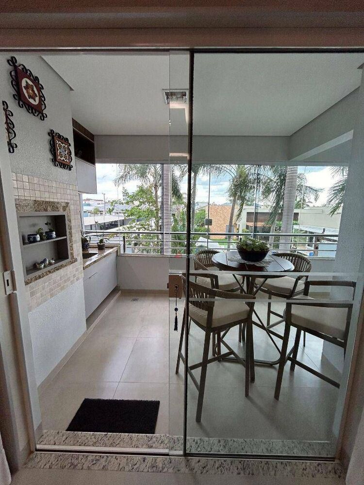 Apartamento à venda com 3 quartos, 130m² - Foto 10