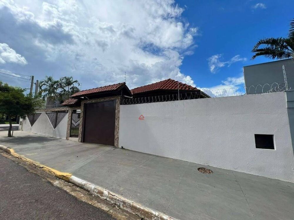Casa à venda com 4 quartos, 800M2 - Foto 2