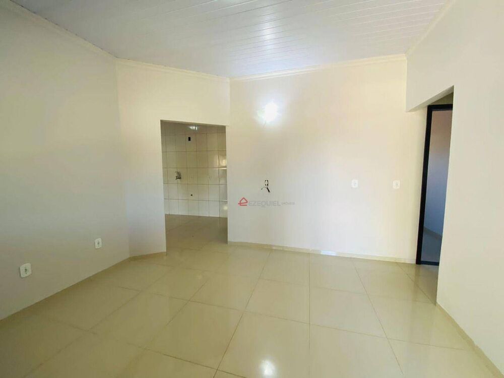 Casa, 3 quartos, 340 m² - Foto 2