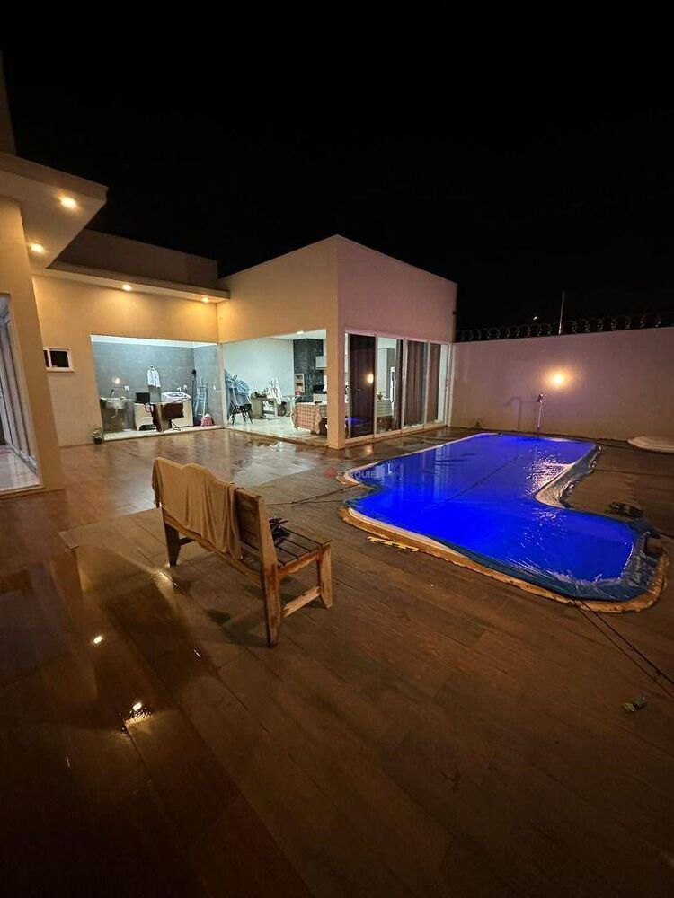 Casa, 3 quartos, 200 m² - Foto 3