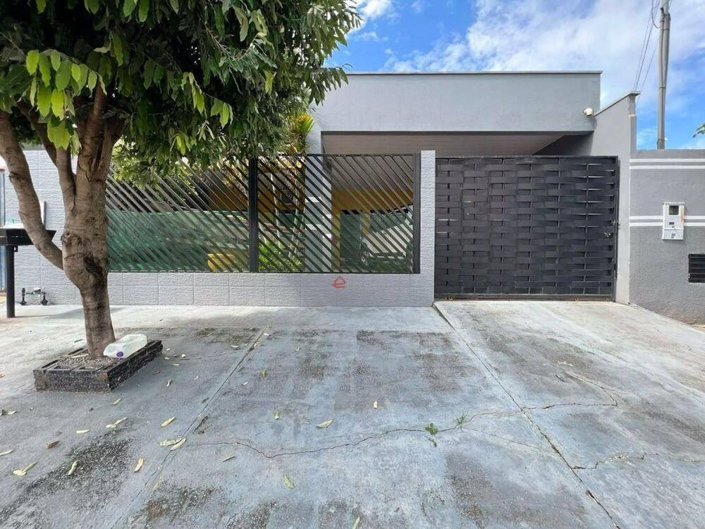 Casa, 2 quartos, 163 m² - Foto 1