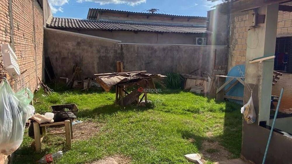 Casa à venda com 3 quartos, 130m² - Foto 14