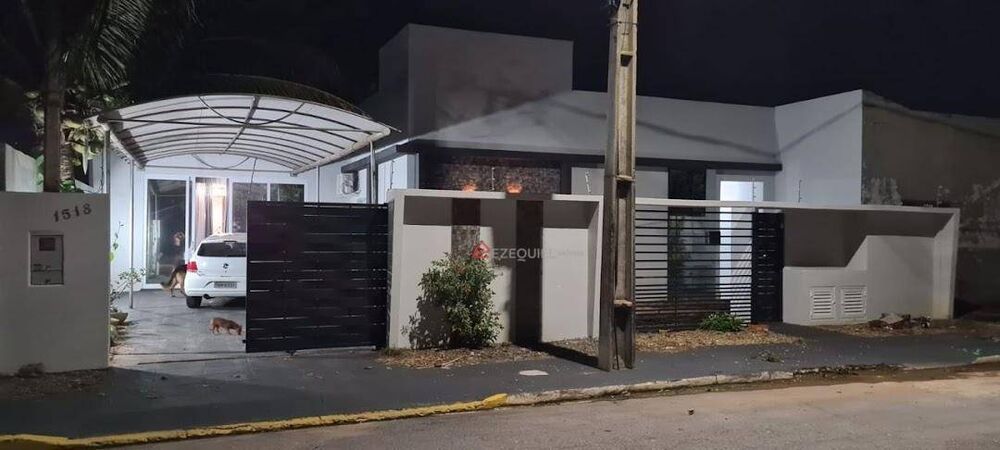 Casa, 3 quartos, 210 m² - Foto 2