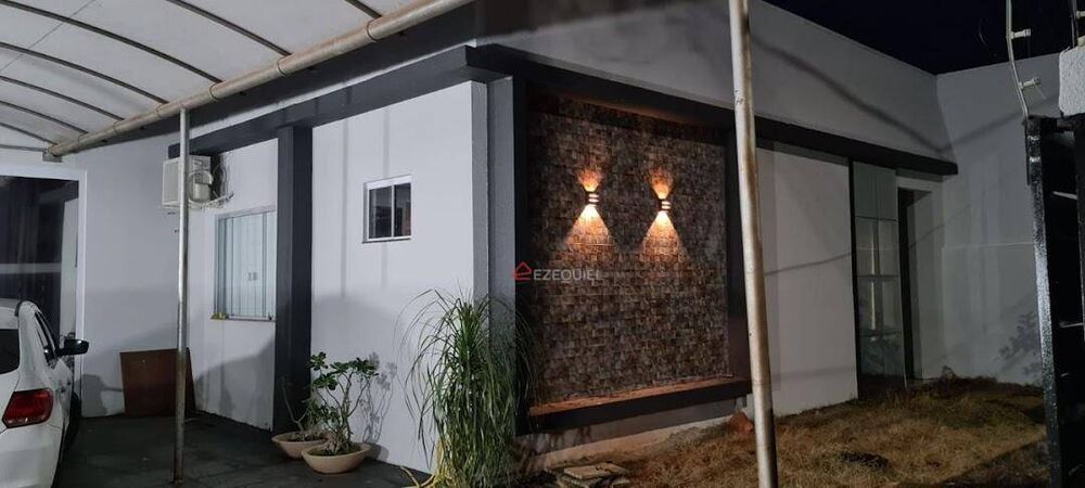 Casa, 3 quartos, 210 m² - Foto 1