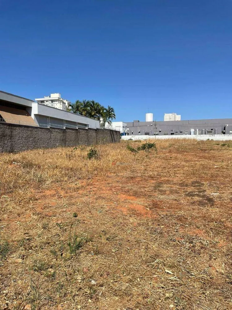 Loteamento e Condomínio, 600 m² - Foto 2
