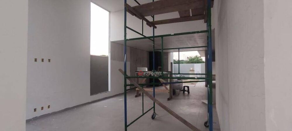 Casa à venda com 3 quartos, 187m² - Foto 4