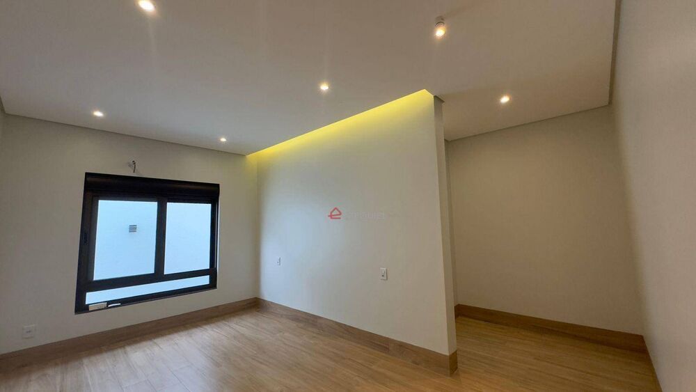 Casa, 3 quartos, 240 m² - Foto 8