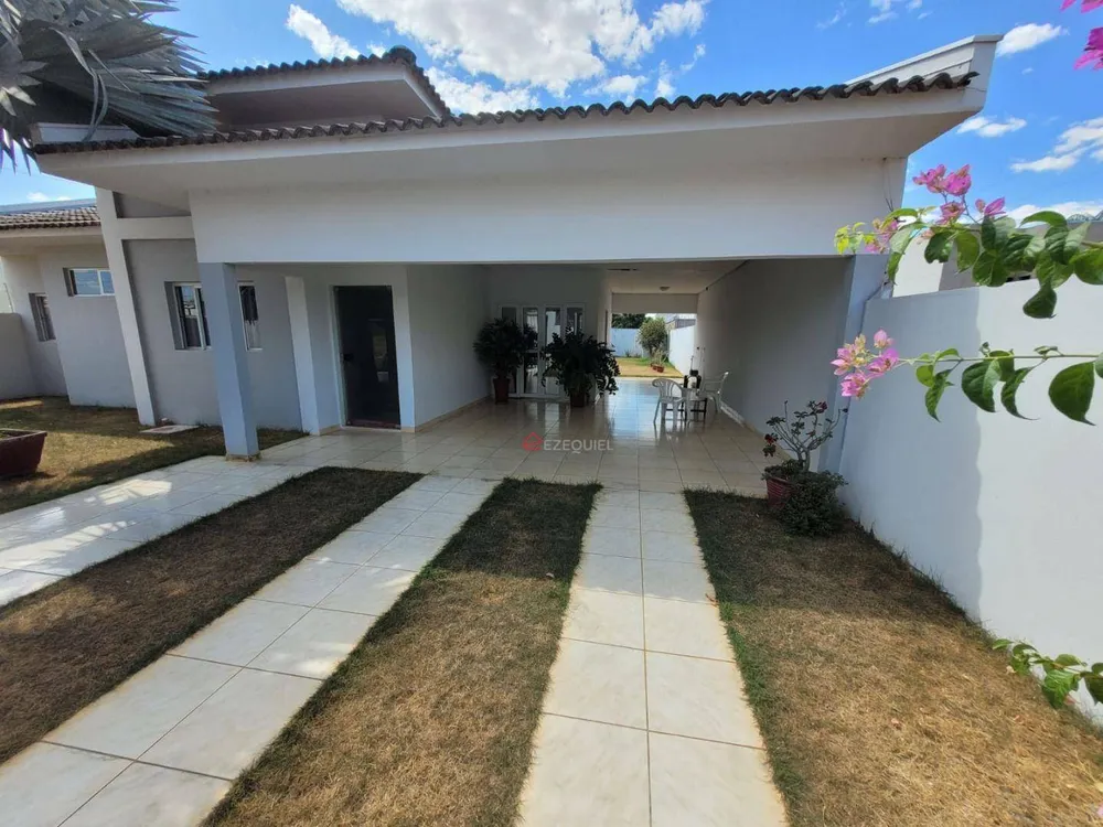 Casa, 3 quartos, 180 m² - Foto 1