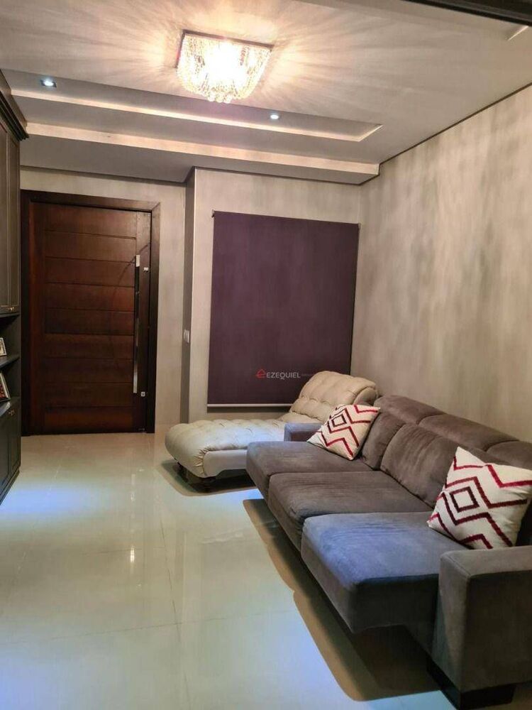 Casa à venda com 4 quartos, 291m² - Foto 4