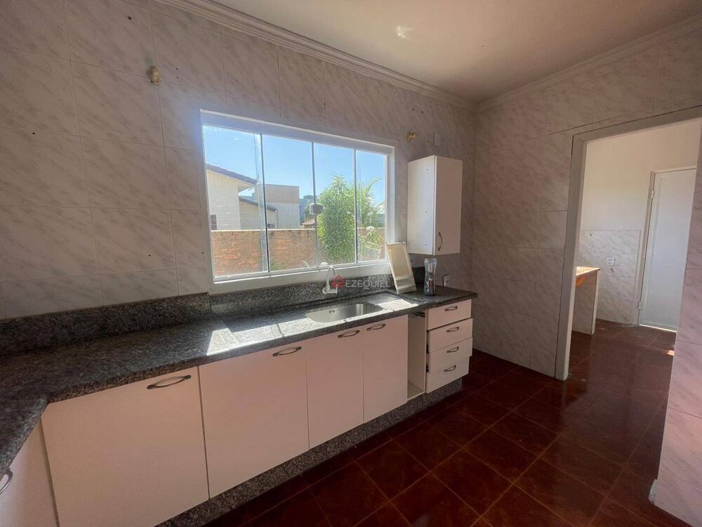 Casa, 3 quartos, 142 m² - Foto 6