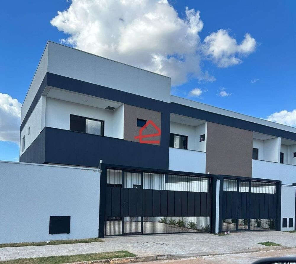 Sobrado para alugar com 2 quartos, 100m² - Foto 2