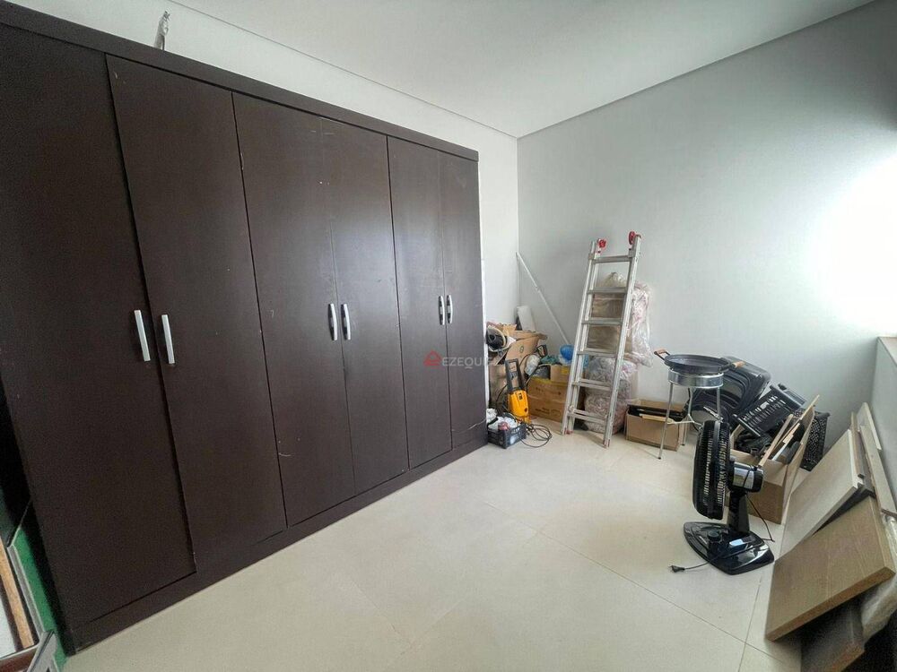 Casa à venda com 3 quartos, 156m² - Foto 16