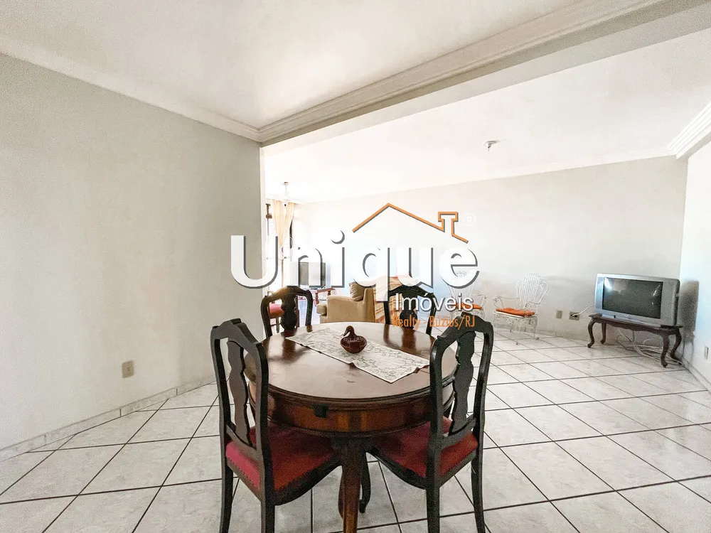 Apartamento, 3 quartos, 210 m² - Foto 2