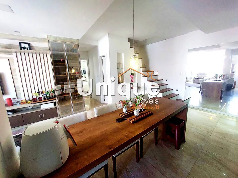 Cobertura, 3 quartos, 220 m² - Foto 3