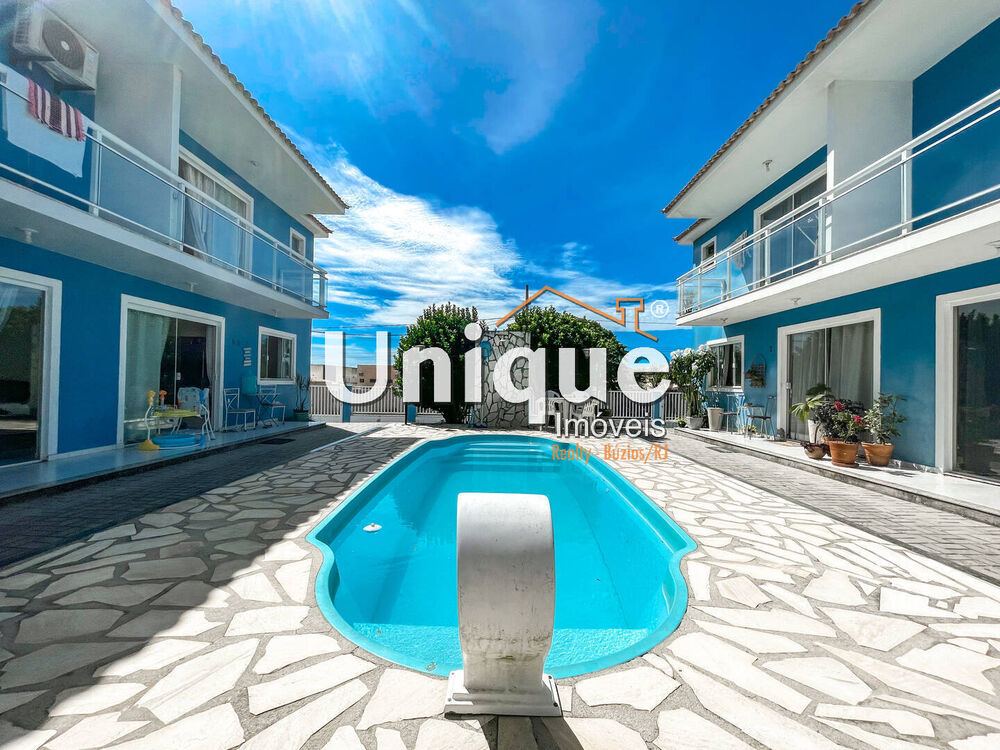 Casa à venda com 3 quartos, 107m² - Foto 1