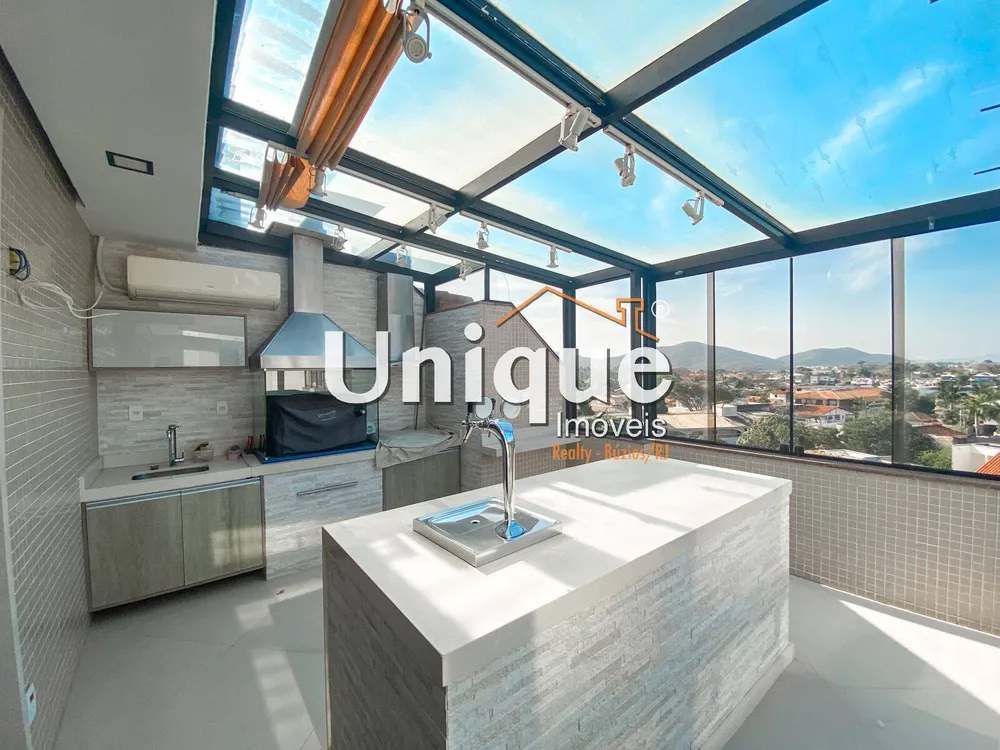 Cobertura, 3 quartos, 166 m² - Foto 2