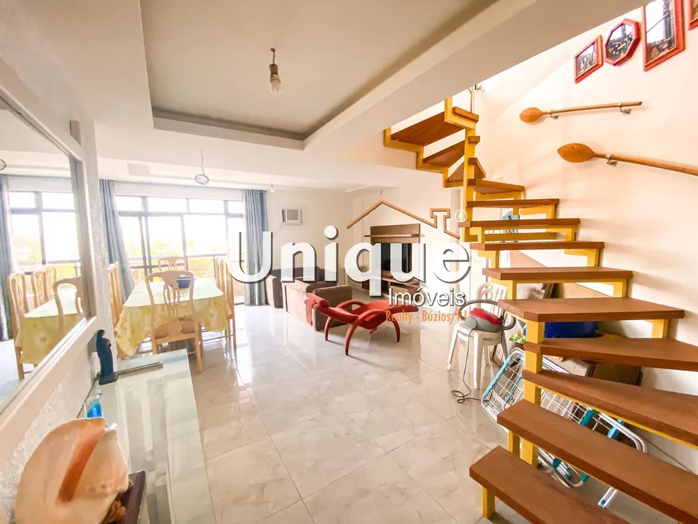 Cobertura, 3 quartos, 166 m² - Foto 1
