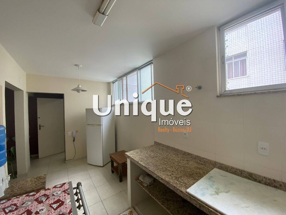 Apartamento à venda com 2 quartos, 70m² - Foto 2