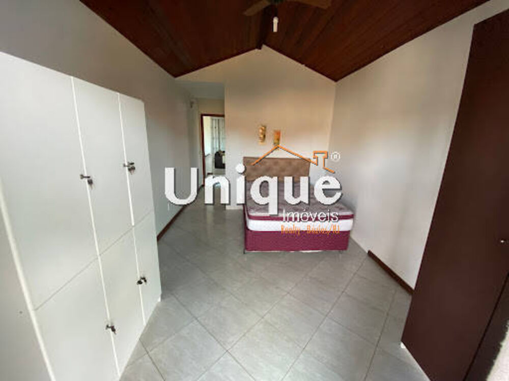 Casa, 5 quartos, 300 m² - Foto 2